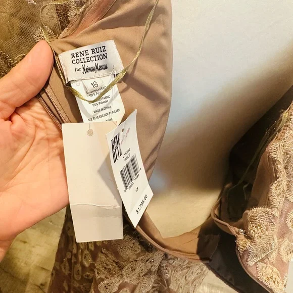 Evening Elegance - Picture 10 of 10